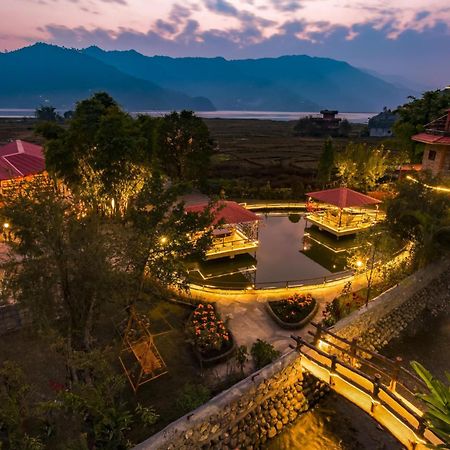 Zostel Pokhara Hostel Екстериор снимка