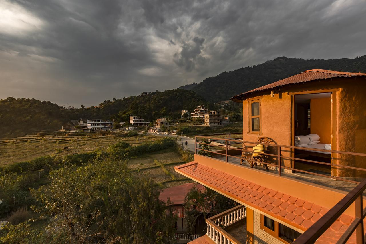 Zostel Pokhara Hostel Екстериор снимка